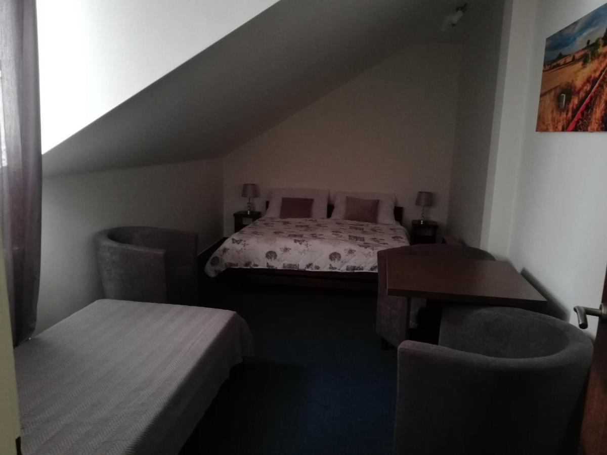 Penzion A Wellness - Jilan, Naves Svobody 39, Olomouc Bagian luar foto