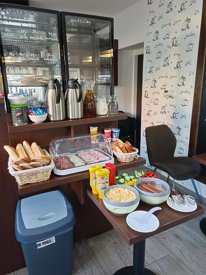 Penzion A Wellness - Jilan, Naves Svobody 39, Olomouc Bagian luar foto