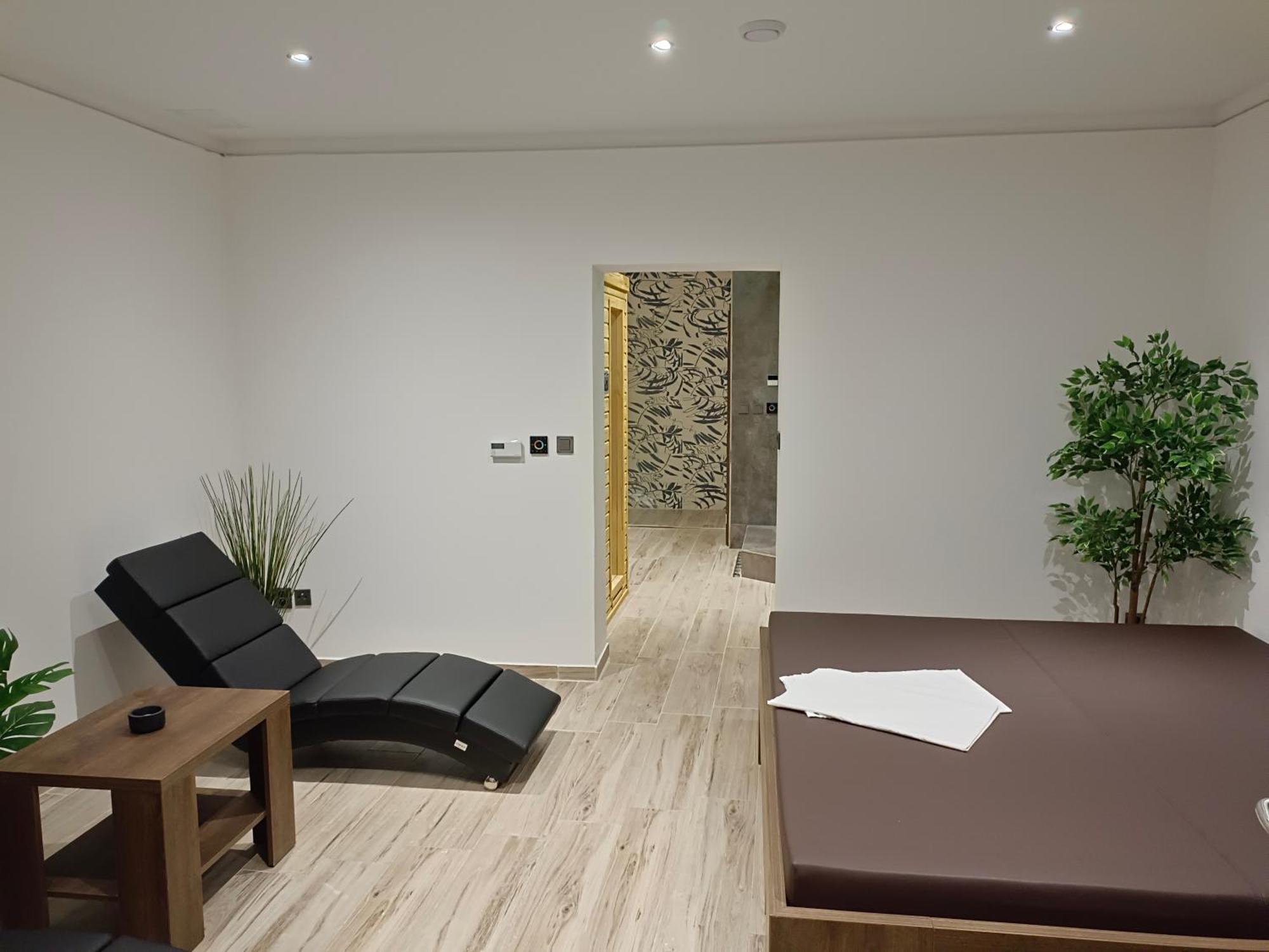 Penzion A Wellness - Jilan, Naves Svobody 39, Olomouc Bagian luar foto
